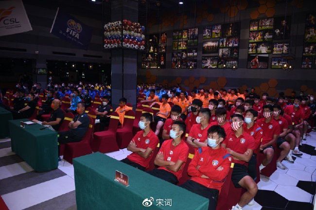 julia京香一区二区三区
